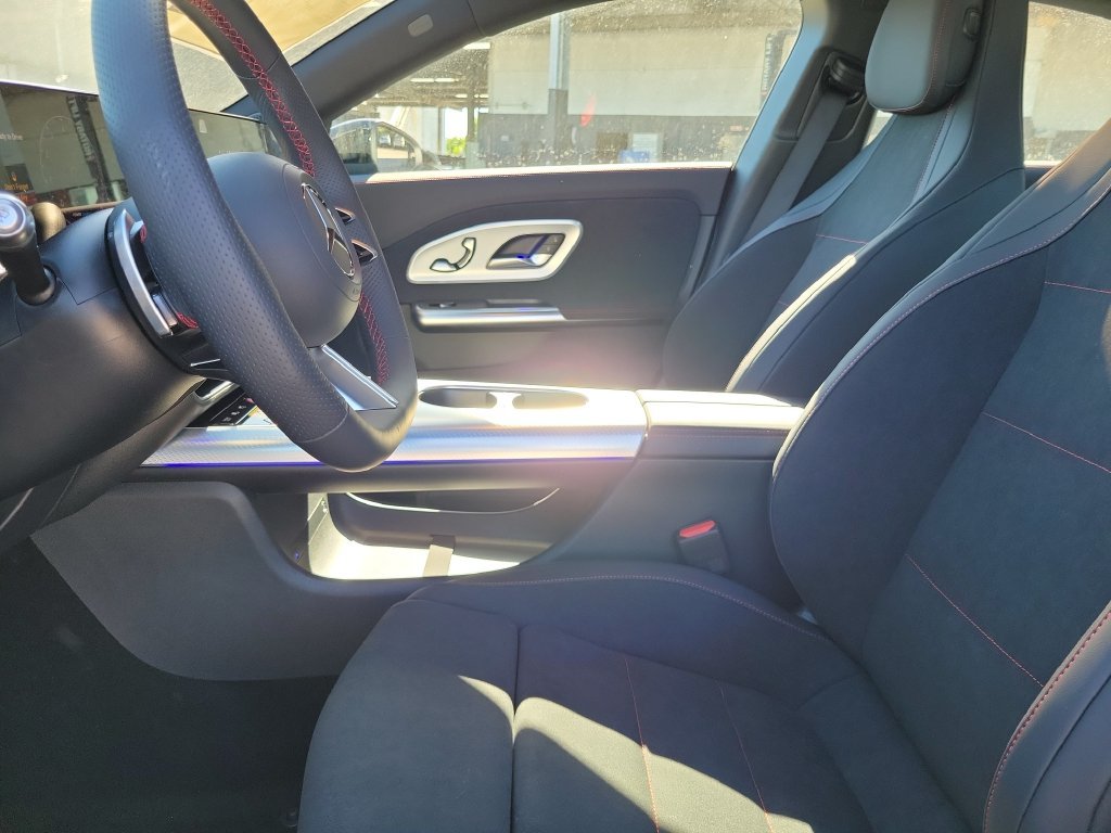 New 2027 Cirrus Silver Metallic Mercedes-Benz CLA 220 image 17