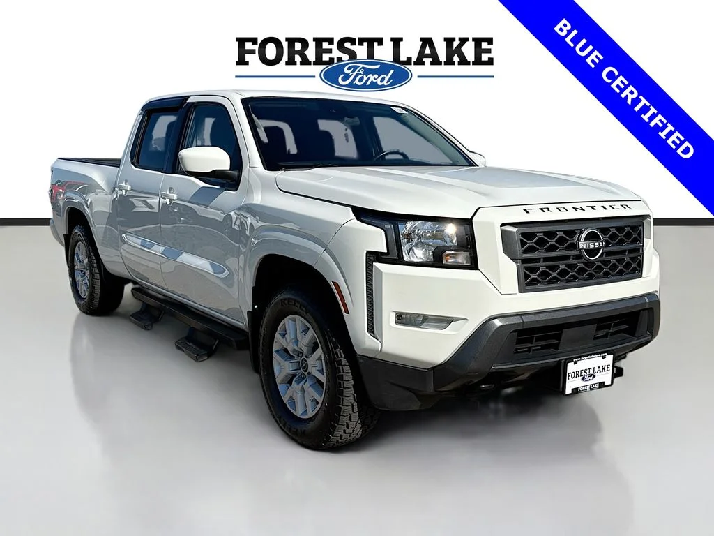 2023 Nissan Frontier SV Crew Cab 4X4 LWB's photo