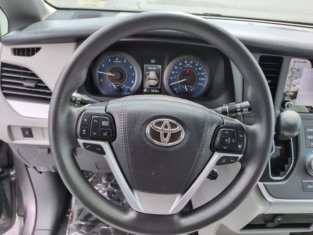 Used 2020 Gray Toyota L image 13