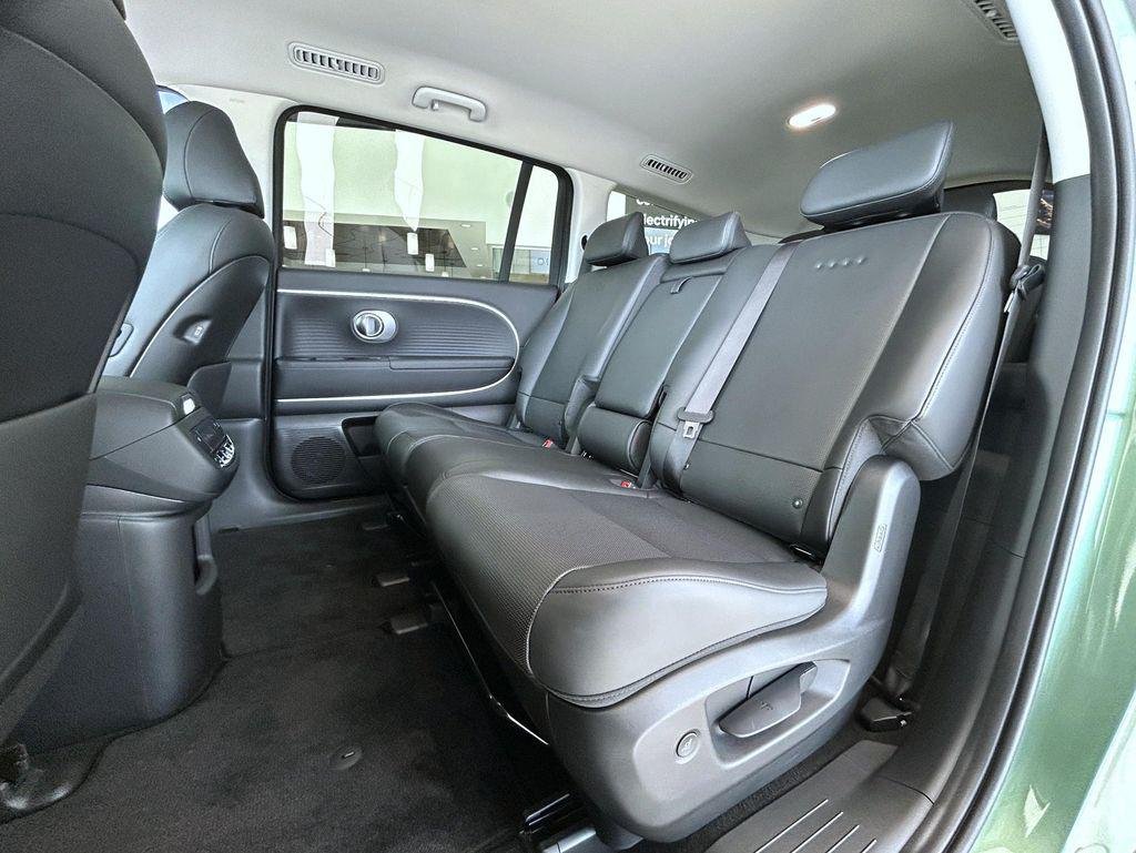 2026 Hyundai IONIQ 9 SEL - Photo 9