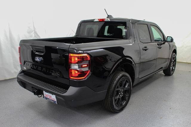 New 2026 Shadow Black Ford XLT image 10