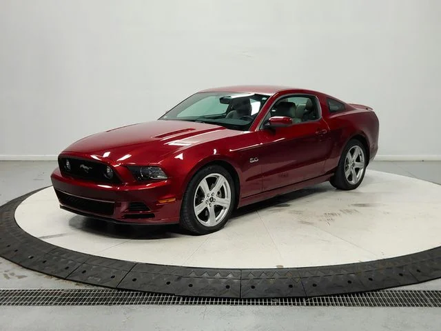 Used 2014 Red Ford GT Premium image 4