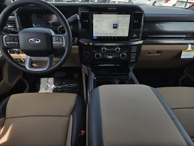 New 2026 Star White Metallic Tri-Coat Ford F-250® Lariat® image 28