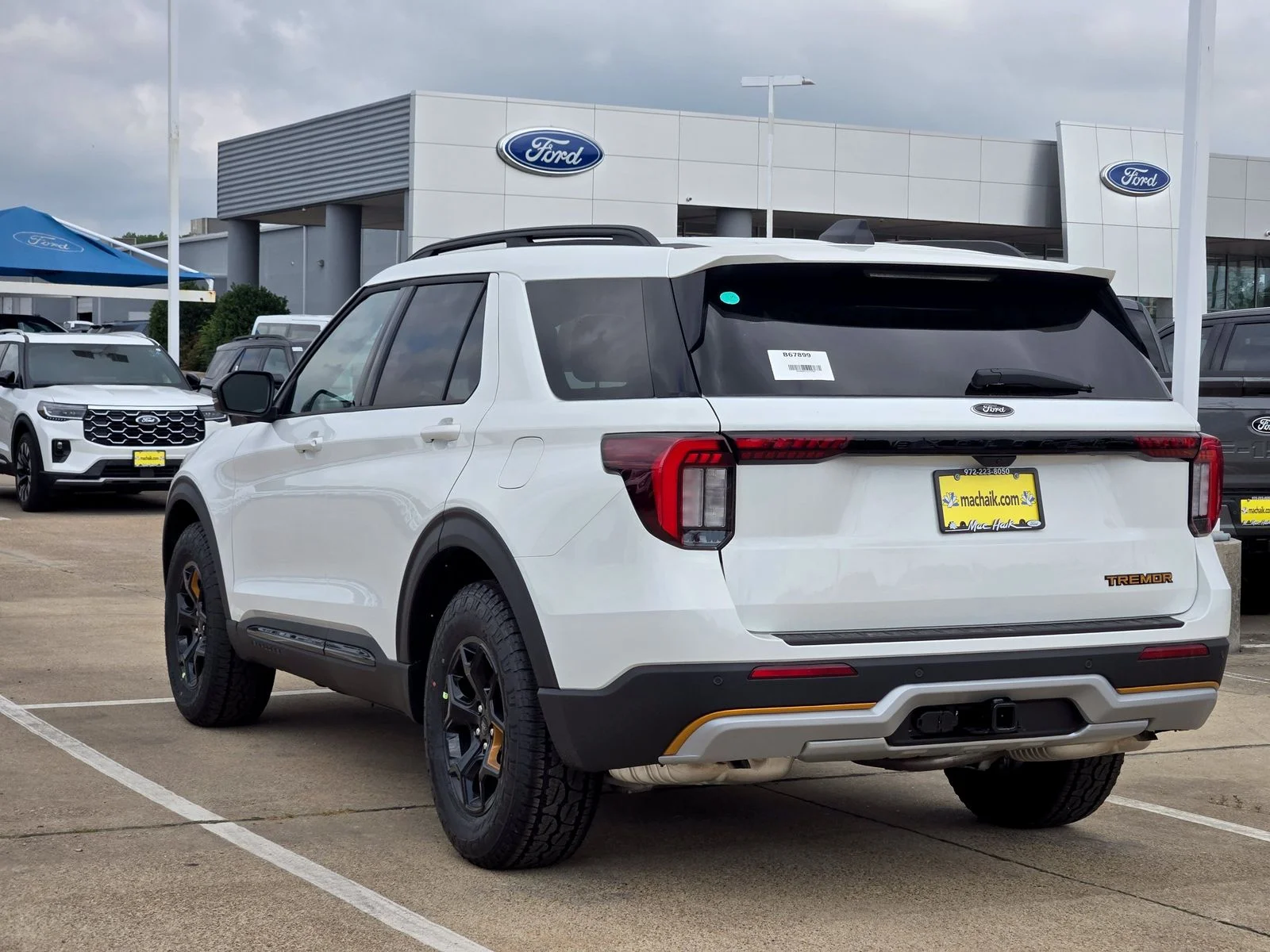 New 2026 Star White Metallic Tri-Coat Ford Tremor® image 3