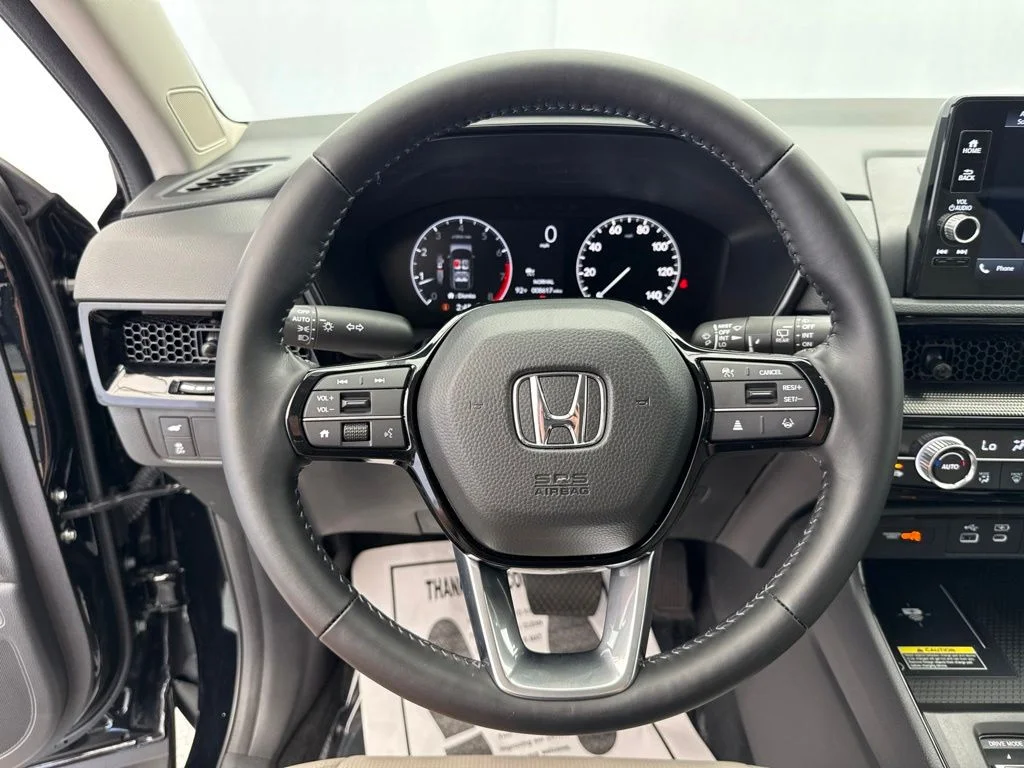 Used 2025 Silver Honda EX-L image 27