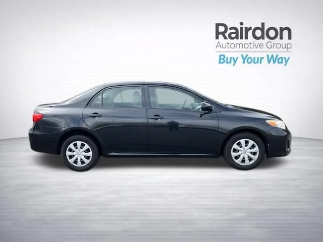 Used 2013 Black Sand Pearl Toyota L image 8