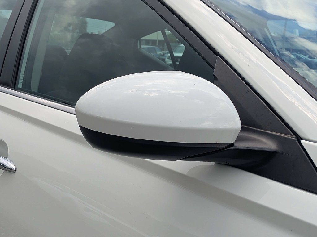 2022 Nissan Altima S - Photo 10