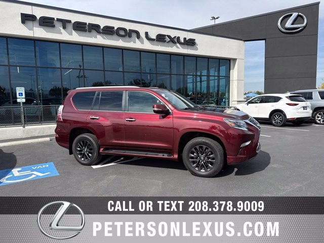 Used 2022  Lexus 460 Premium image 1