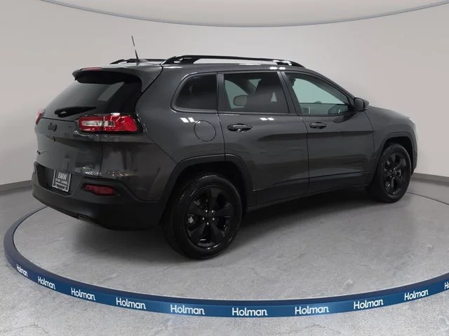 Used 2016 Granite Crystal Metallic Clearcoat Jeep Limited image 6