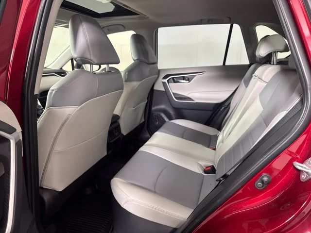 Certified Used 2025 Pearl Toyota XLE Premium image 12