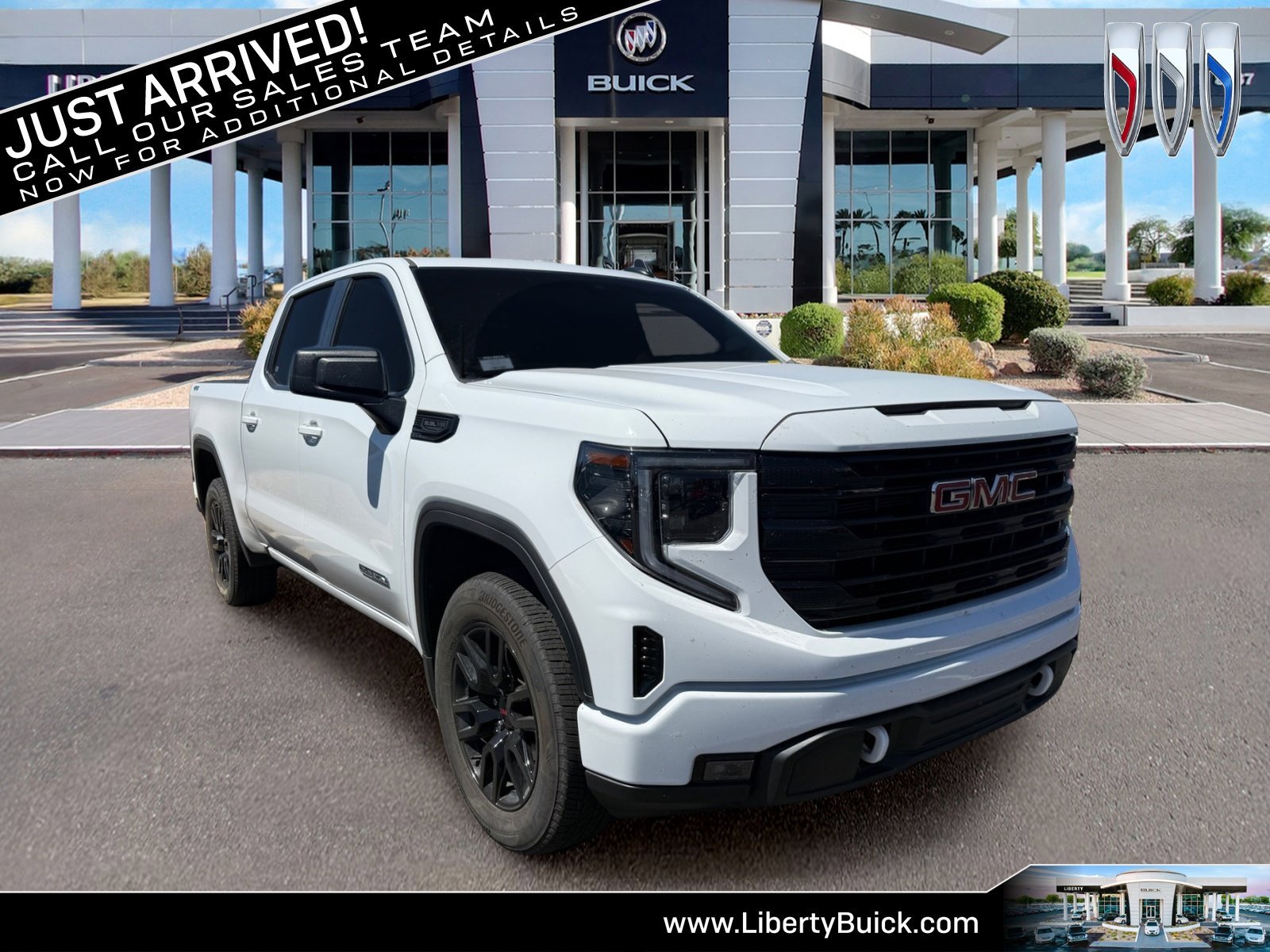 2025 GMC Sierra 4WD Crew Cab Short Box Elevation's photo