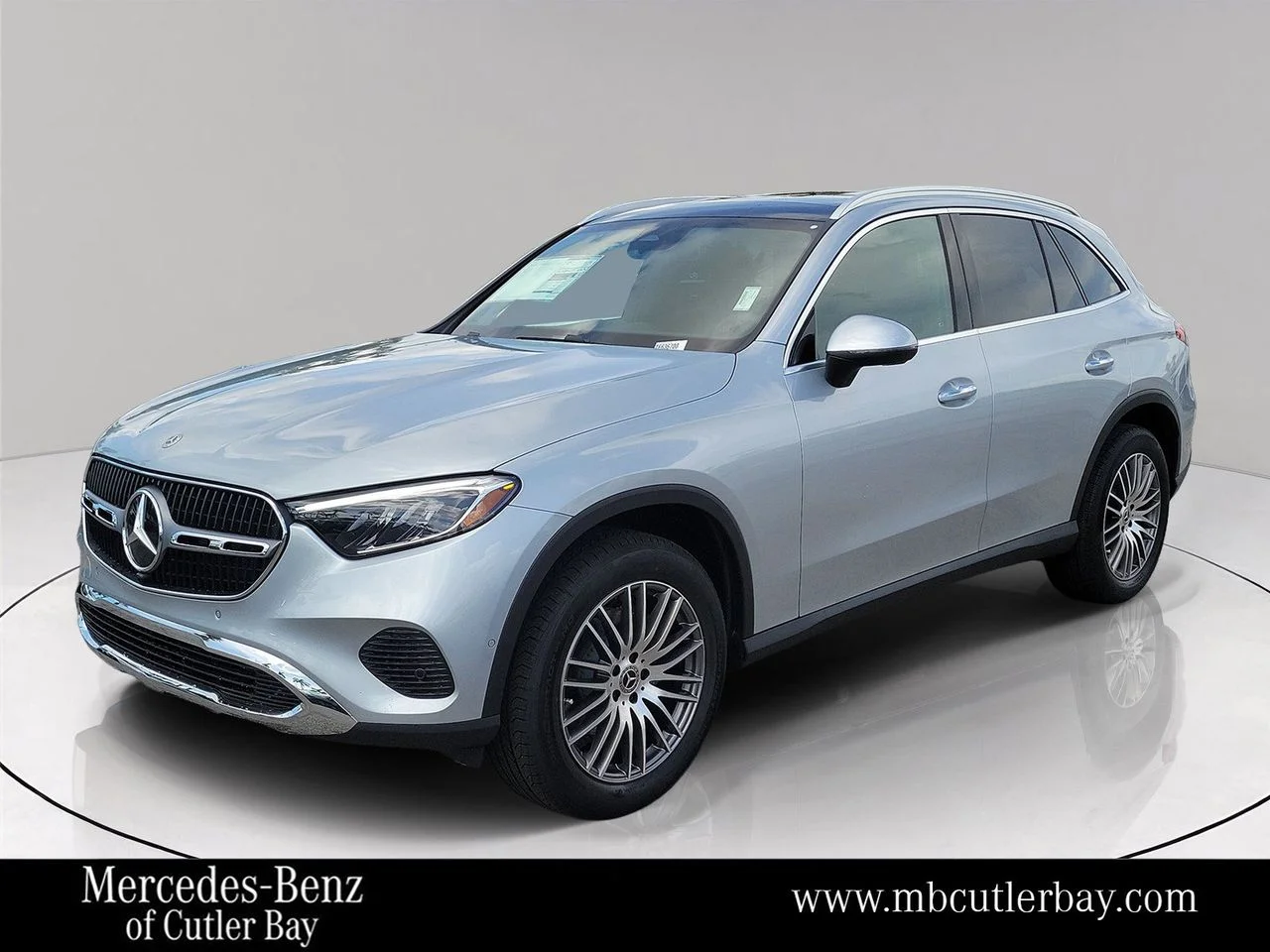 New 2026 Cirrus Silver Metallic Mercedes-Benz GLC 300 image 1