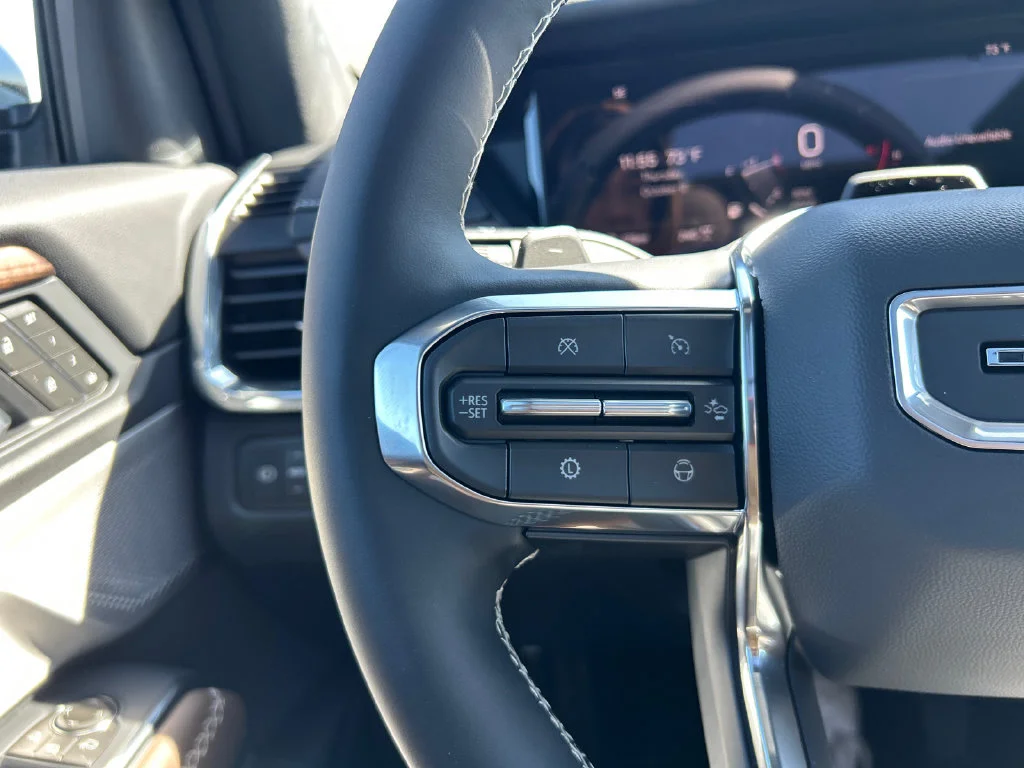 2027 GMC Acadia Denali Ultimate - Photo 20