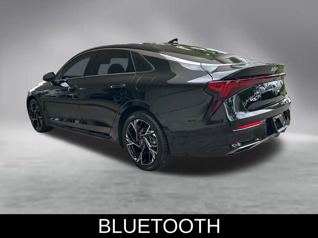 Used 2025 Black Kia GT-Line image 5