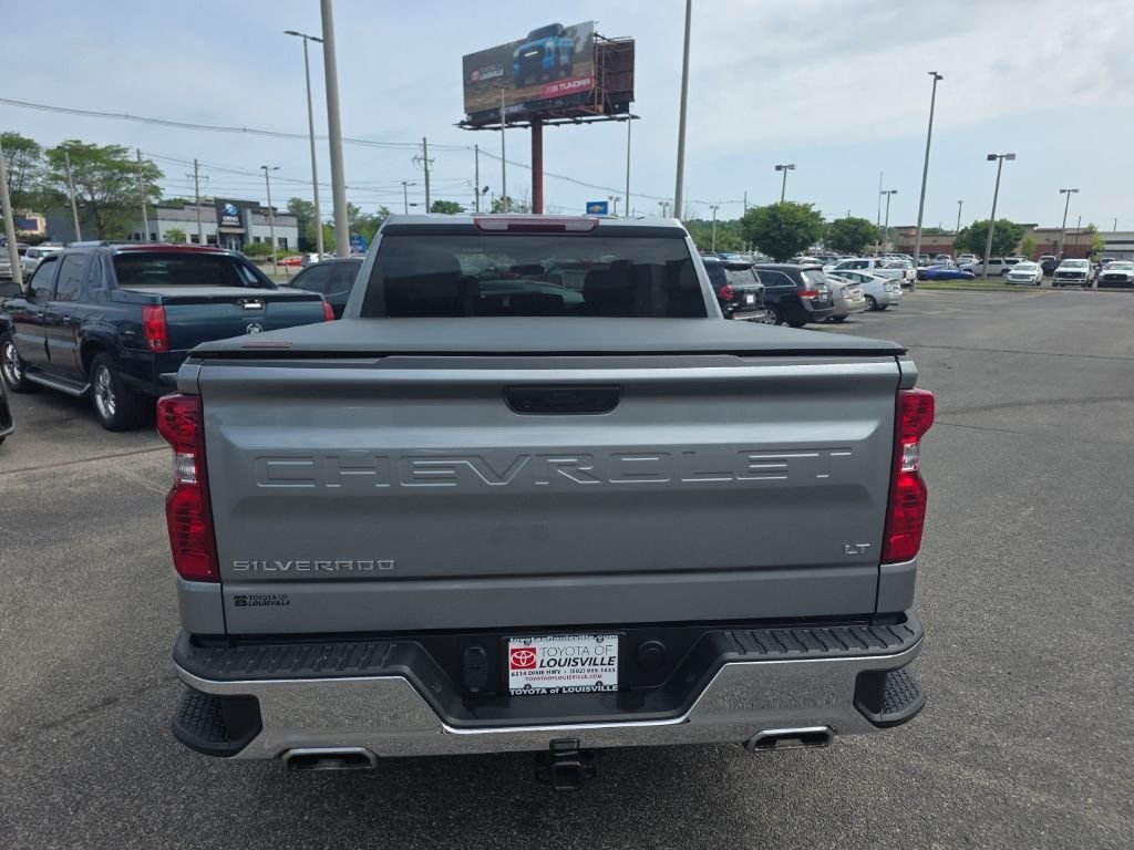 Used 2024 Gray Chevrolet LT image 6