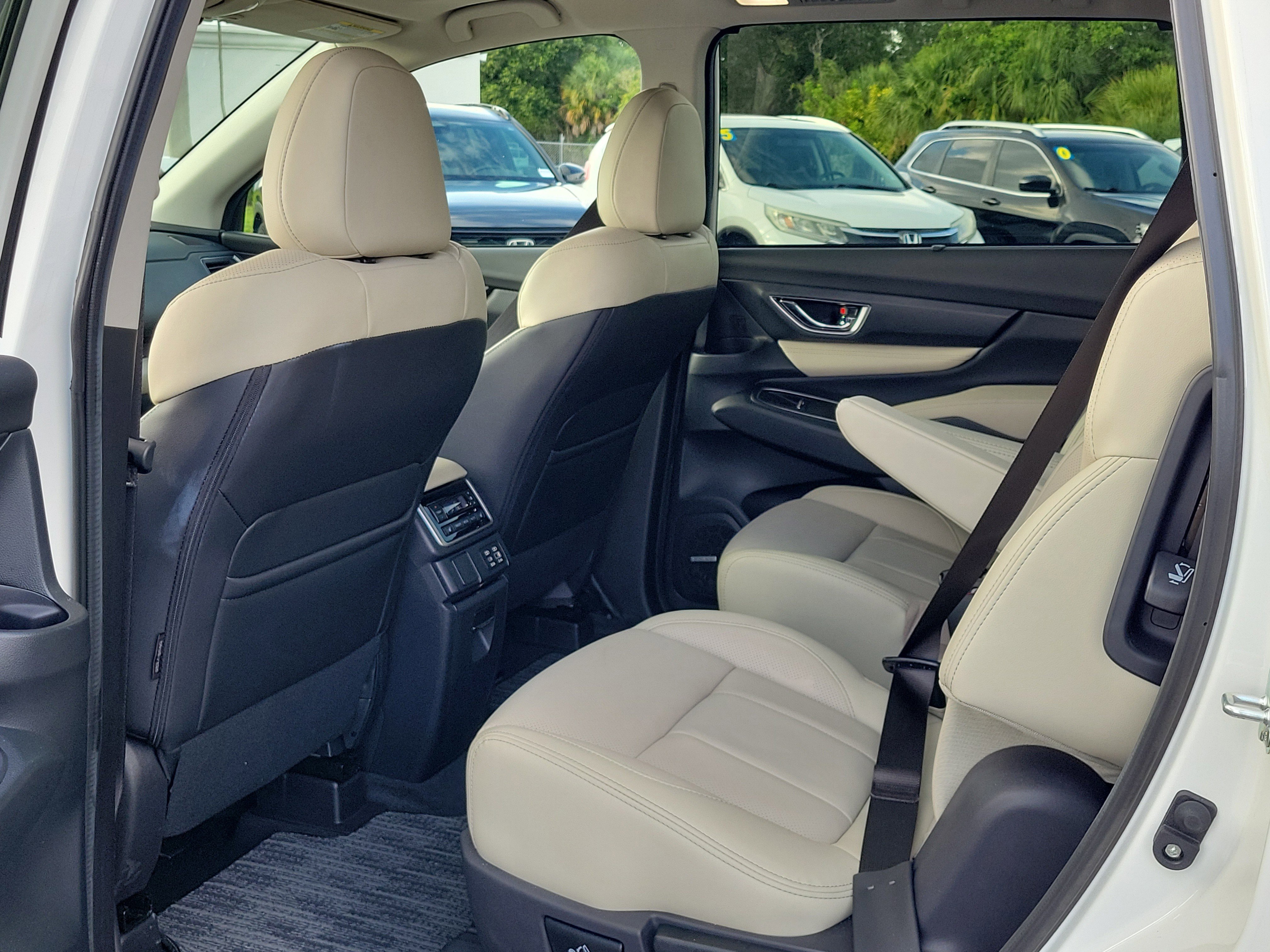 Used 2026 Crystal White Pearl Subaru Limited image 13