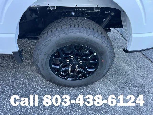 New 2026 Oxford White Ford XLT image 19