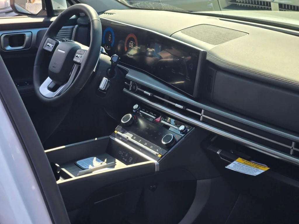New 2027 White Hyundai SEL image 7
