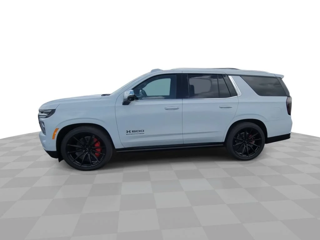 New 2026 Polar White Tricoat Chevrolet Premier image 4