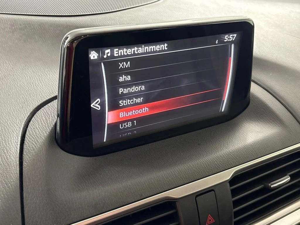 Used 2017 Red Mazda Sport image 30