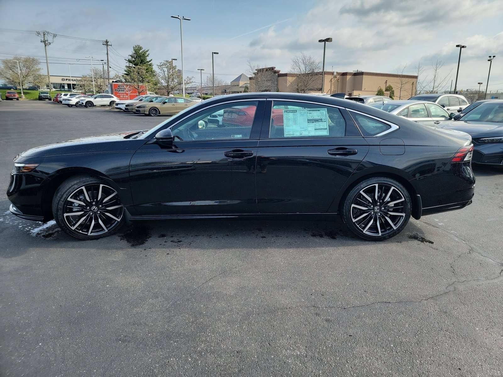 New 2026 Crystal Black Pearl Honda Touring image 16