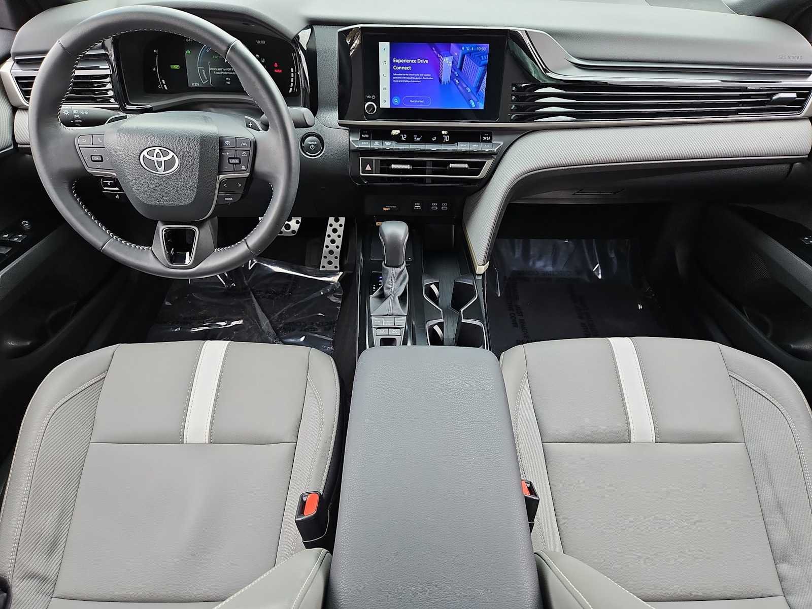 Used 2025 Midnight Black Metallic Toyota SE image 15