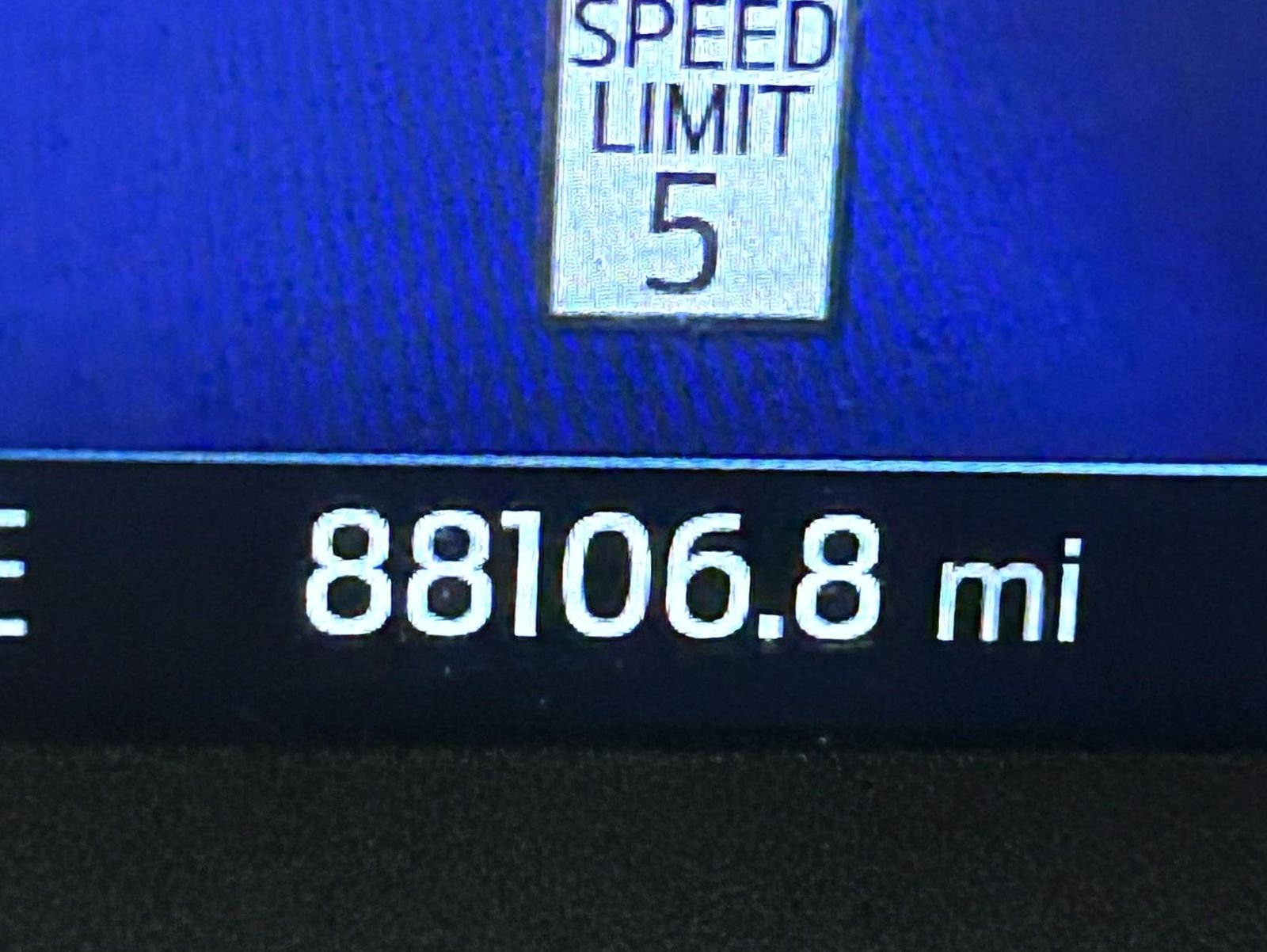 Used 2020 White Ford Platinum image 11