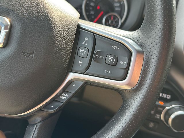 2026 RAM 1500 Express - Photo 16