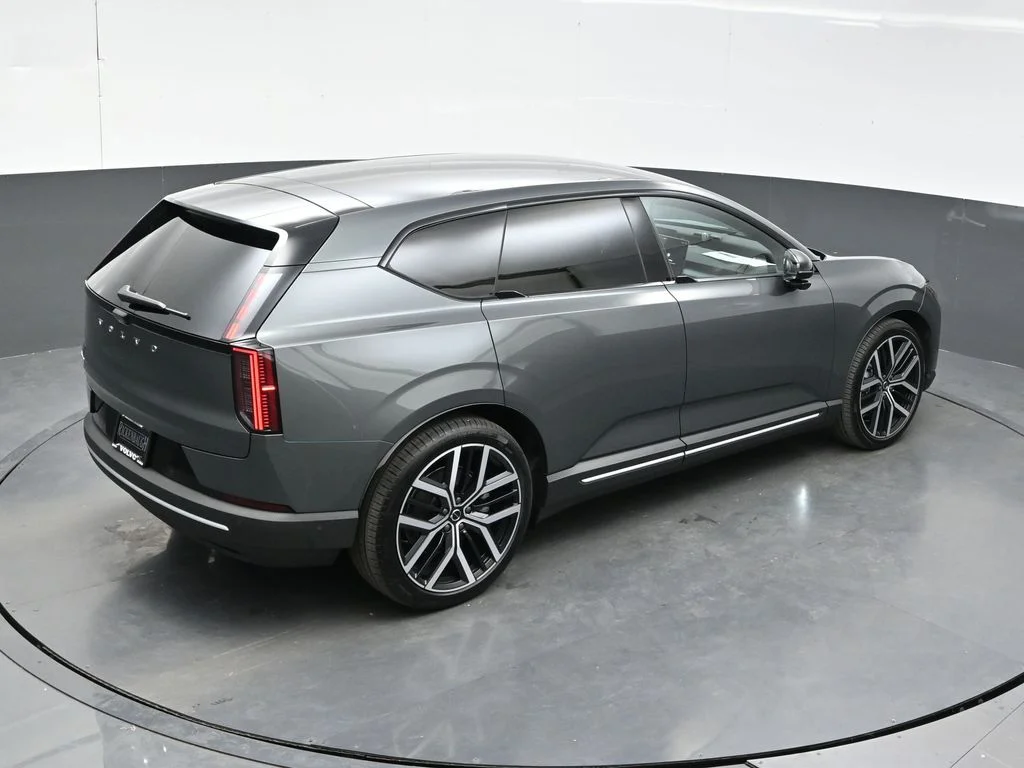 New 2027 Forest Lake Volvo Ultra image 38