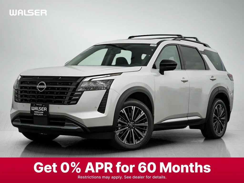 2026 Nissan Pathfinder Platinum 4WD's photo