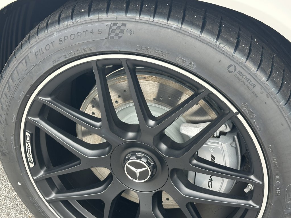 New 2026 Polar White Mercedes-Benz AMG® GLE 53 image 55