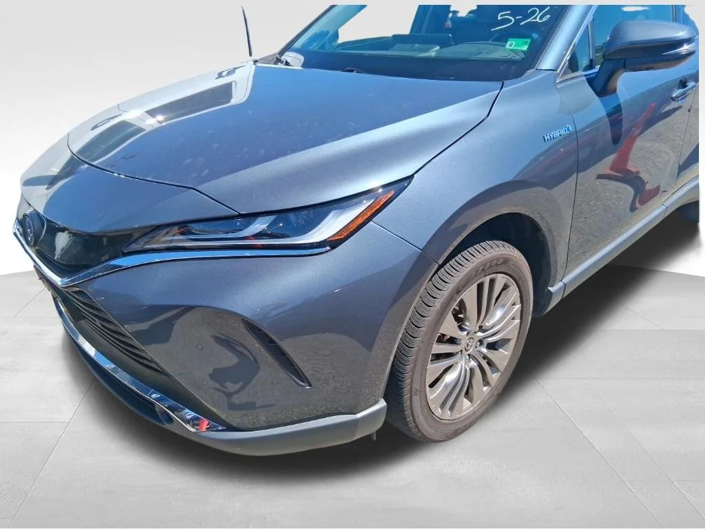 Used 2021 Gray Toyota Limited image 7