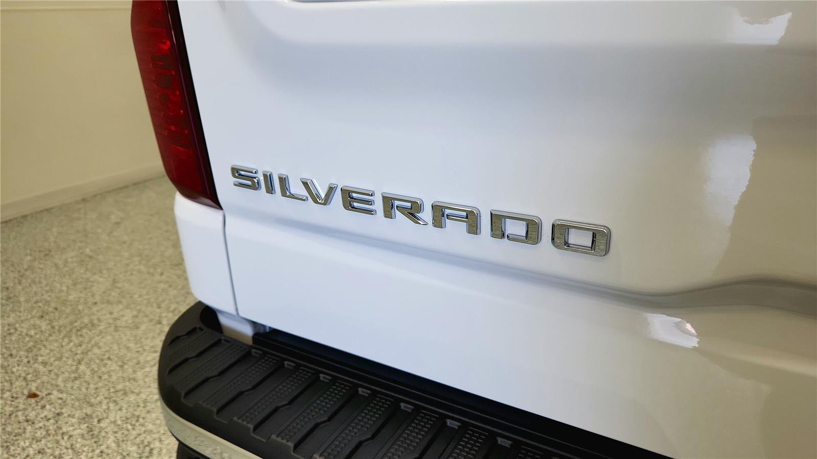 2026 Chevrolet Silverado 1500 LT - Photo 17