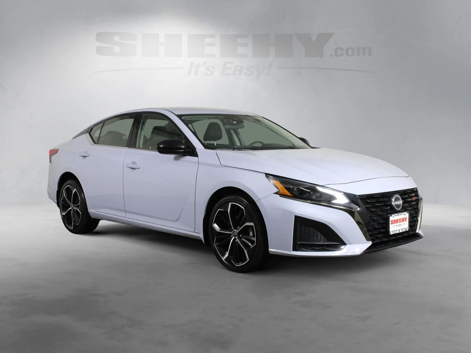 Used 2023 Gray Nissan 2.5 SR image 2
