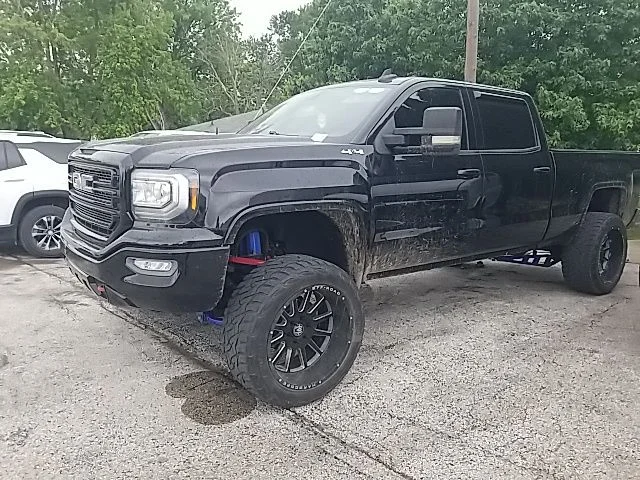 Used 2017 Black GMC Base image 13