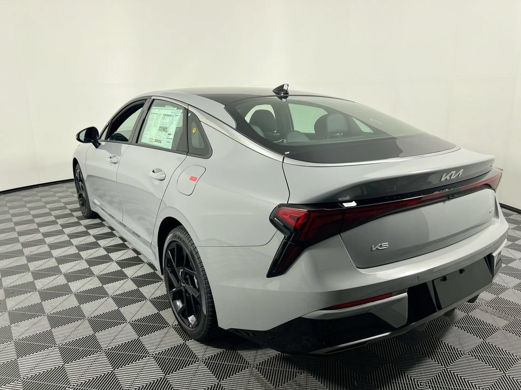 New 2026 Wolf Gray Kia GT-Line FWD image 7