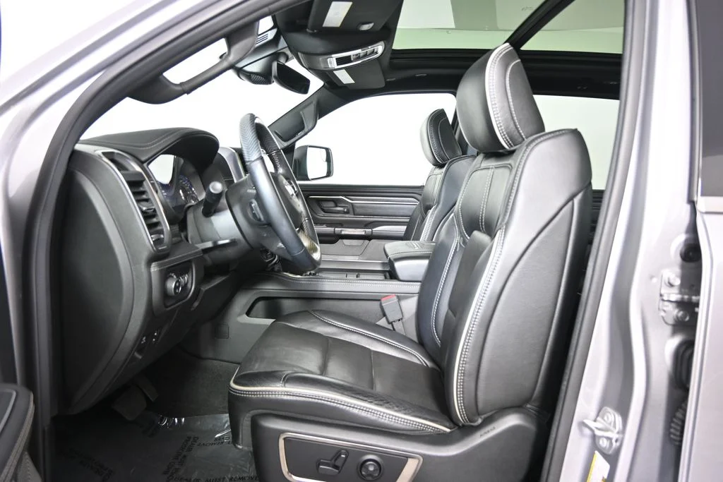 Used 2020 Silver Ram Limited image 21