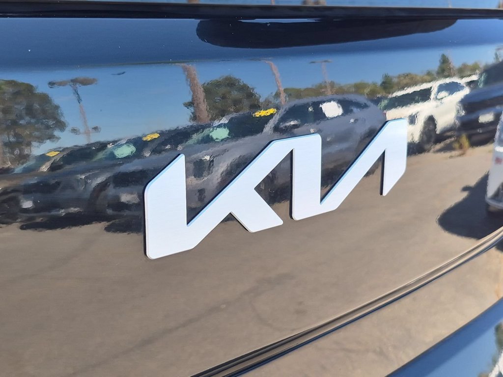 Certified Used 2024 Fusion Black Kia LX image 31