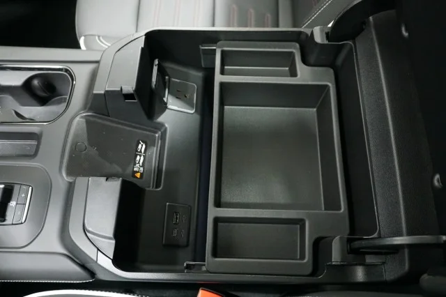 New 2026 Onyx Black GMC AT4X image 32