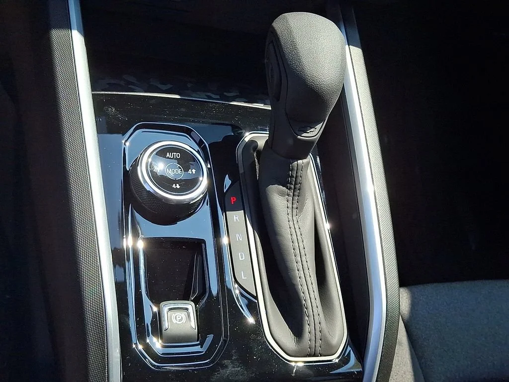 New 2026 Sterling Gray Metallic Chevrolet Trail Boss image 16