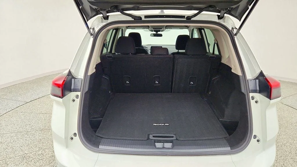 Used 2025 Glacier White Nissan FWD S image 20