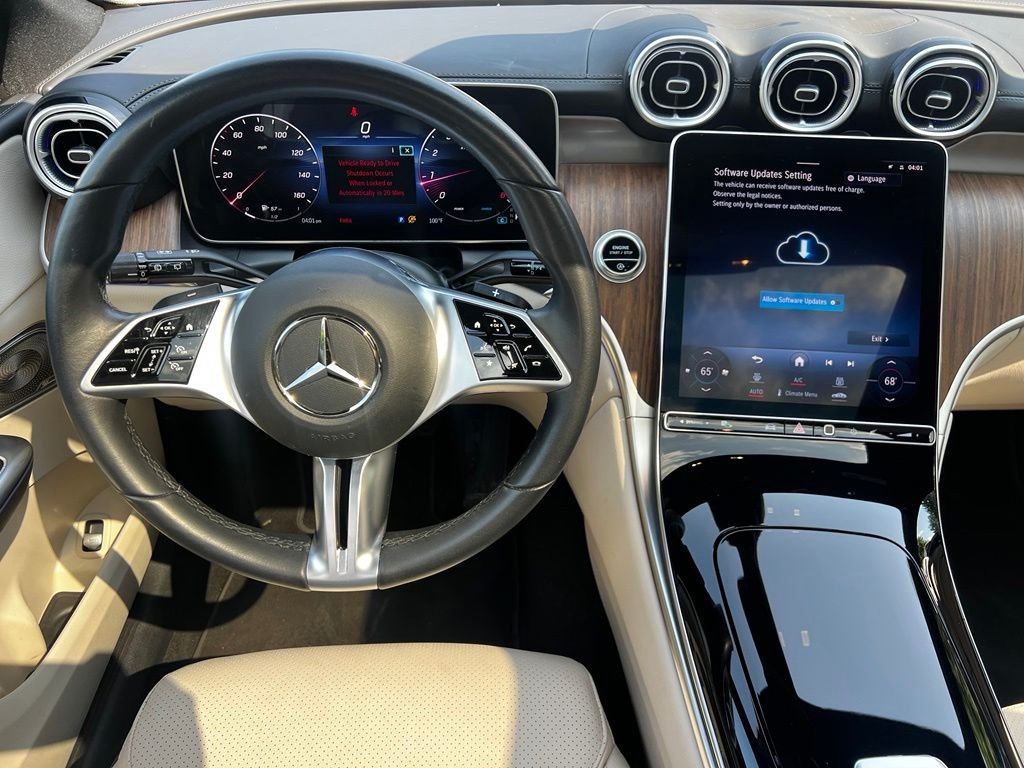 Used 2023 White Mercedes-Benz GLC 300 image 12