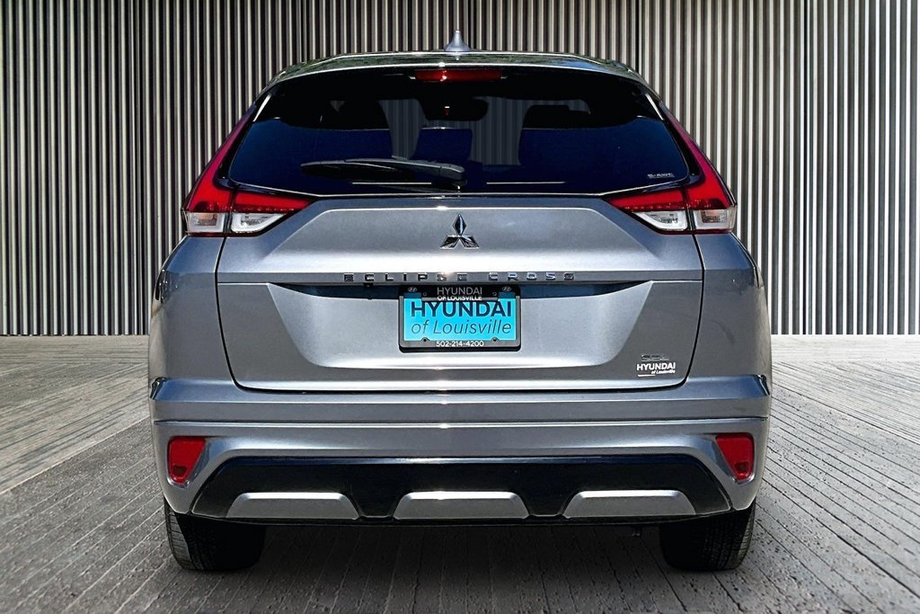 Used 2025 Gray Mitsubishi  image 7