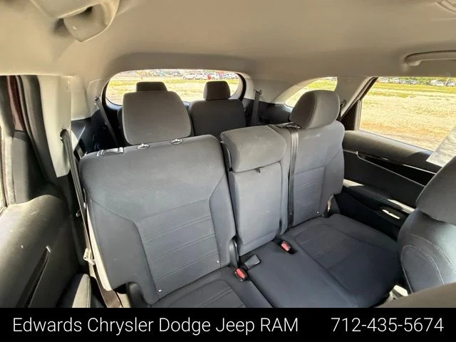 Used 2019 Purple Kia LX image 34
