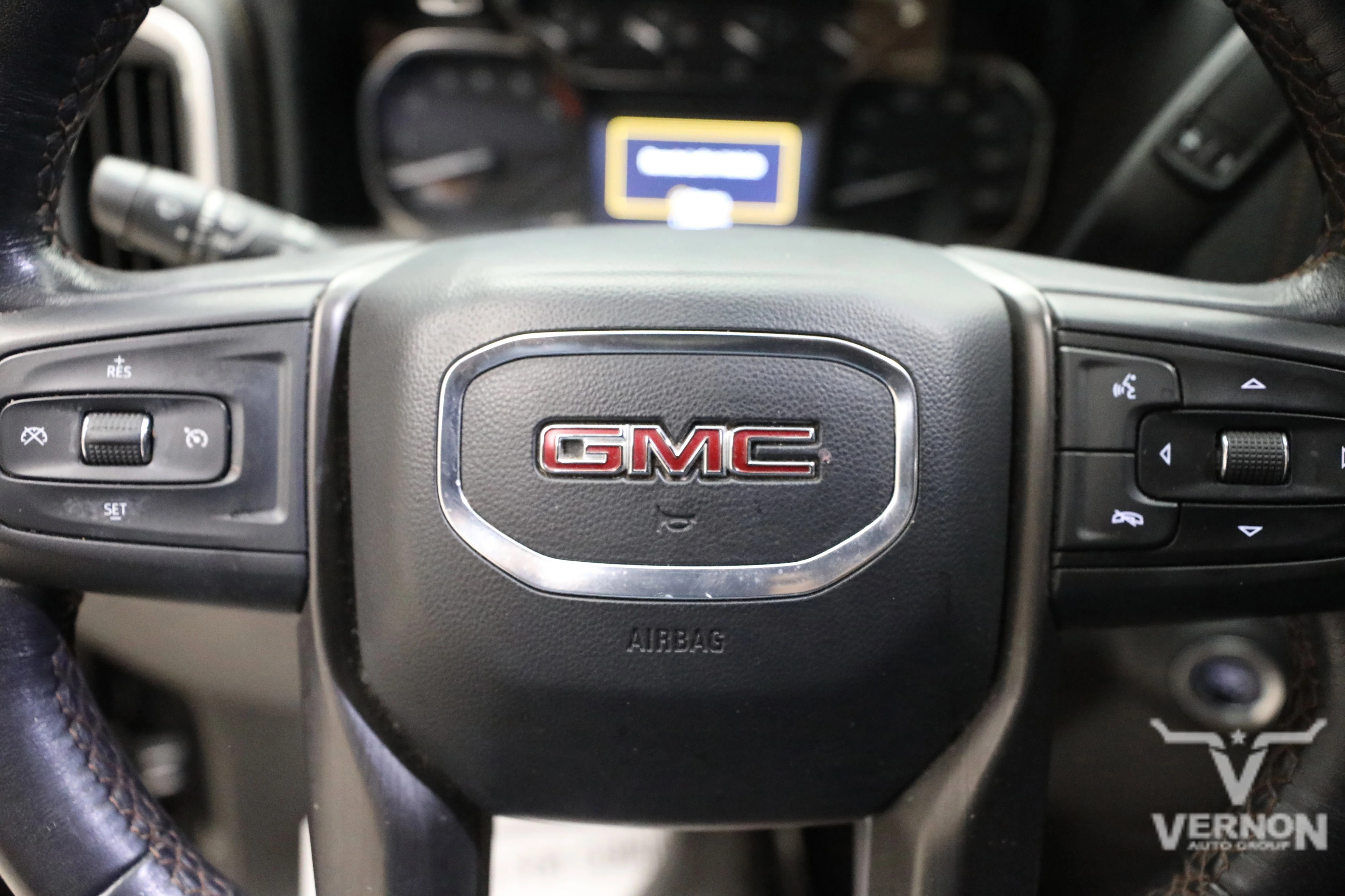 Pre-Owned 2022 GMC Sierra 1500 Limited AT4 Crew Cab 4x4