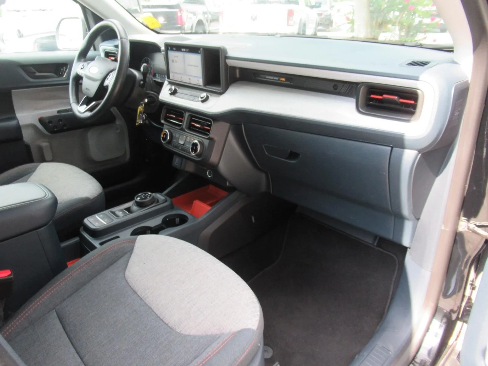 Used 2024 Black Ford XLT image 13