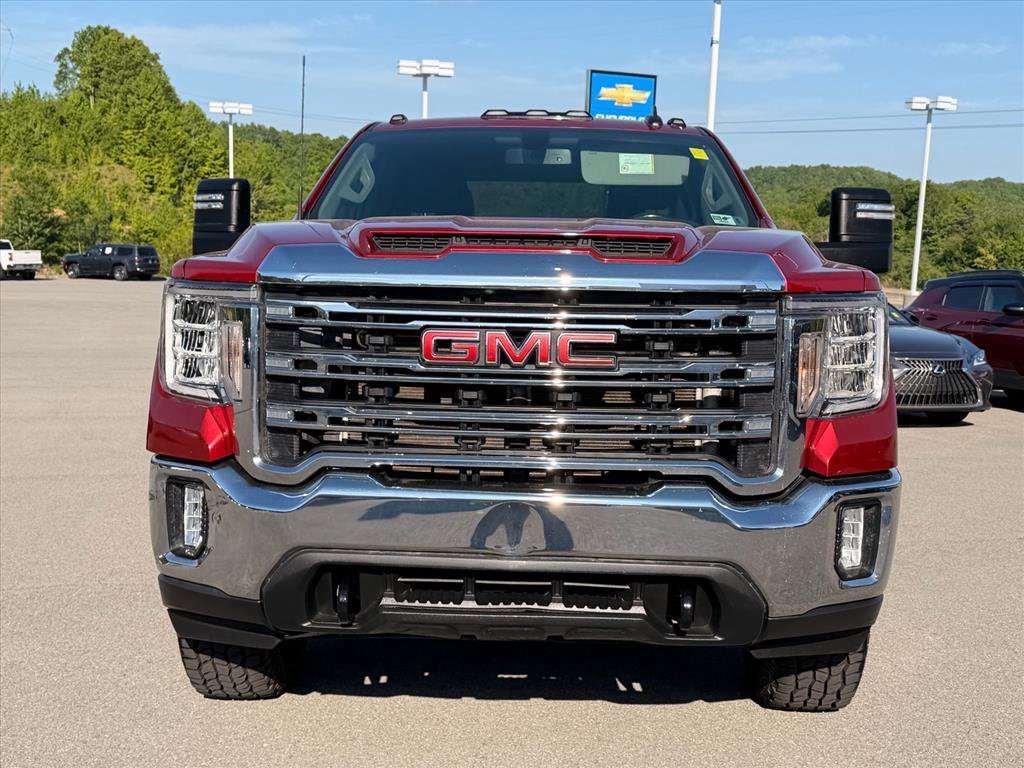 Used 2021 Cayenne Red Tintcoat GMC SLE image 8