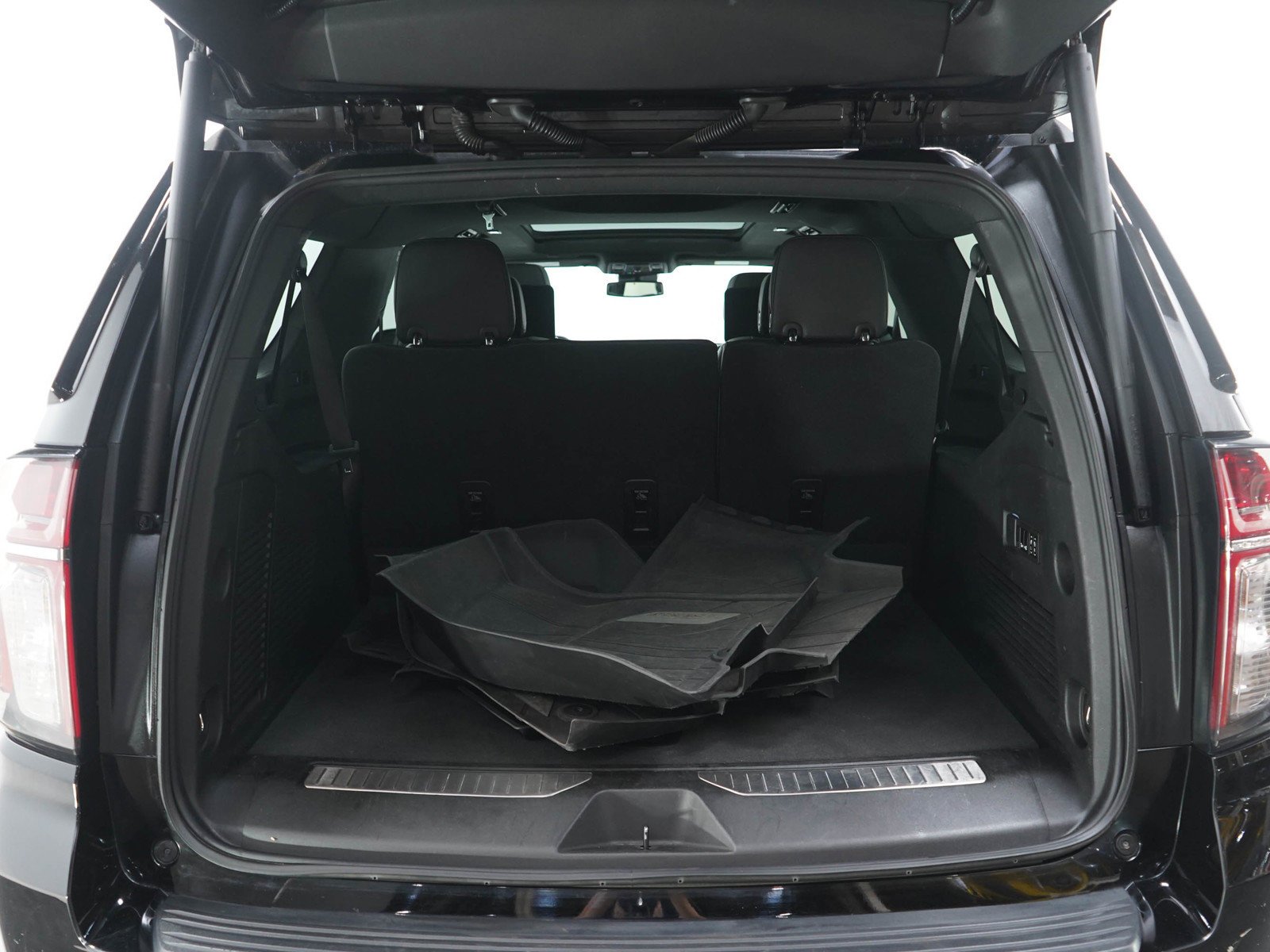 Used 2023 Black Chevrolet RST image 18