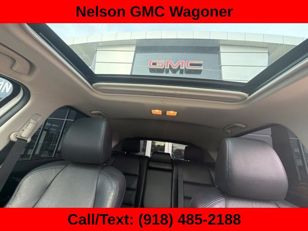 Used 2016 White Mazda Grand Touring image 39