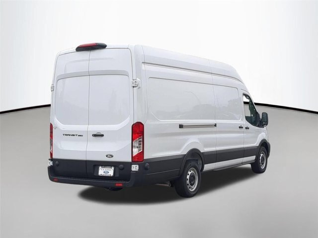 New 2026 Oxford White Ford Cargo Van image 5